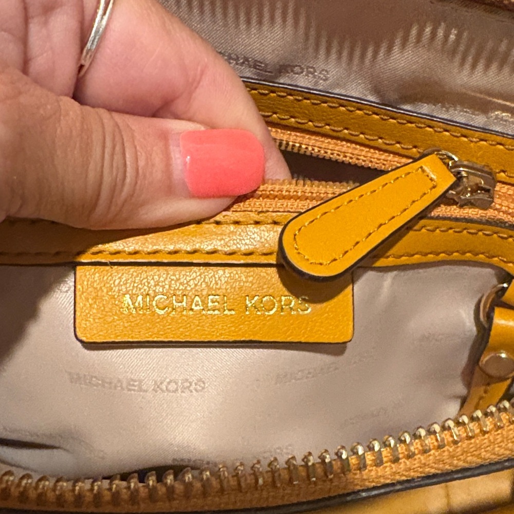 Michael Kors Mustard Satchel Bag - Picture 11 of 12